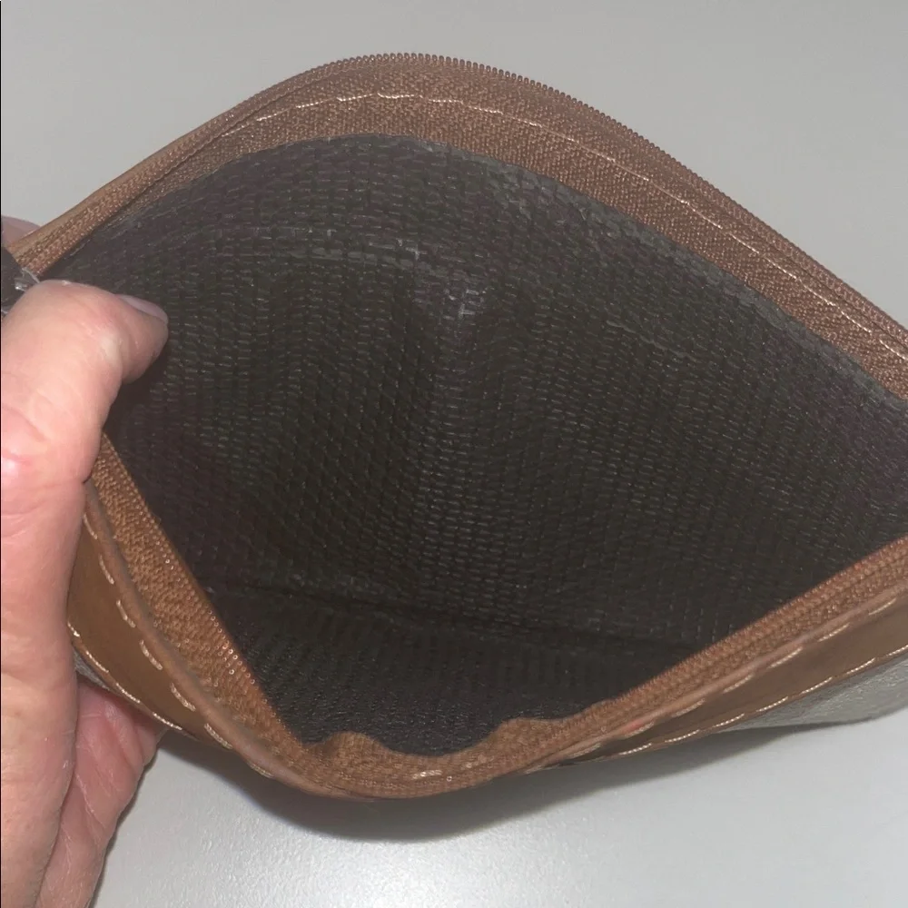 Source Unknown Brown and Gray Patterned Wallet w/Guatemala stamp